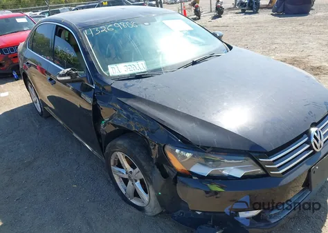 2015 Volkswagen Passat 1.8T Limited Edition из США, поврежденный, VIN 1VWAT7A37FC097151